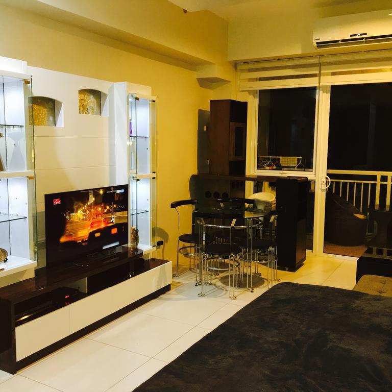 Pico Beach Front Condo Nasugbu Luaran gambar